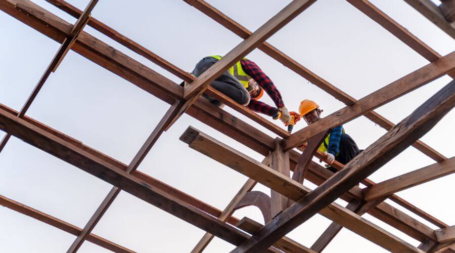 Expert Emergency Roof Repairs services in Anamosa, IA
